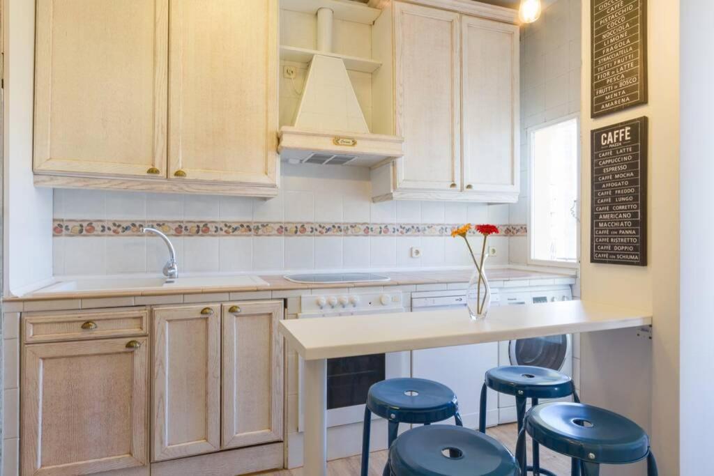 Maravilloso Apartamento En Puerta De Toledo C/Gasometro By Batuecas Madrid Ngoại thất bức ảnh